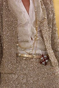 Look 29